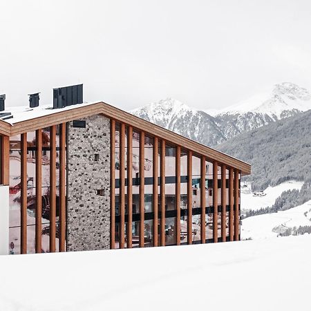 Hotel Panoramic Lotsch Sarentino Екстериор снимка